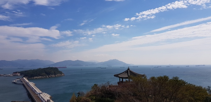 An der schönen blauen Küste: Yeosu